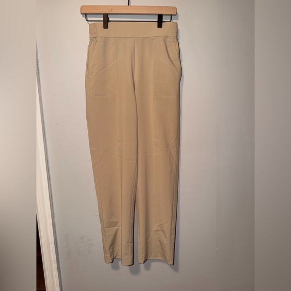 LOFT Pants - LOFT Cream Elastic-Waist Pull-On Pants